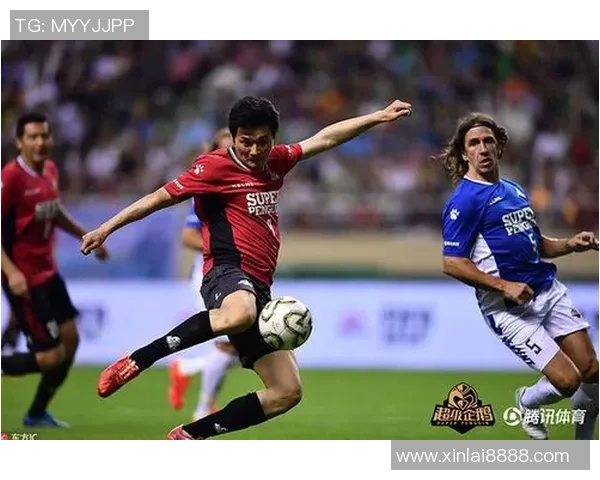 庆祝足球明星的8寸蛋糕完美呈现让每一口都充满激情与快乐